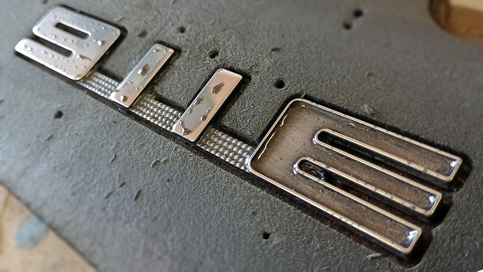 3D modelled, machined from billet with mounting spigots to the rear, polished up...